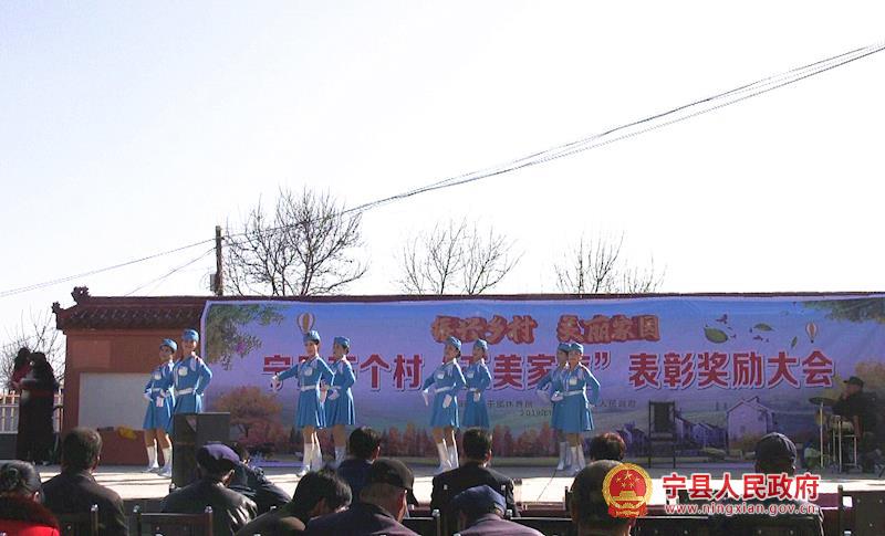 ad5250e6c99541afbc73aadaaed79b20.jpg