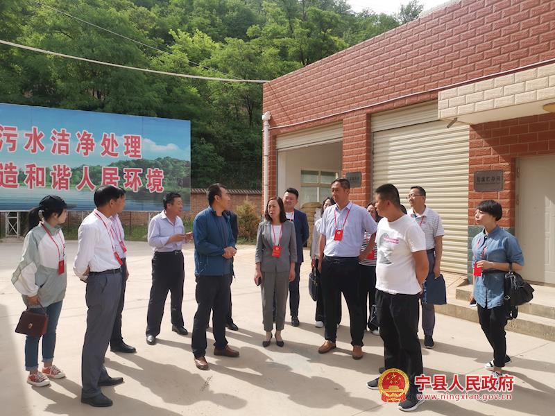 f26dc0770bdd4ff9ab9cfb01d47c4cb2.jpg