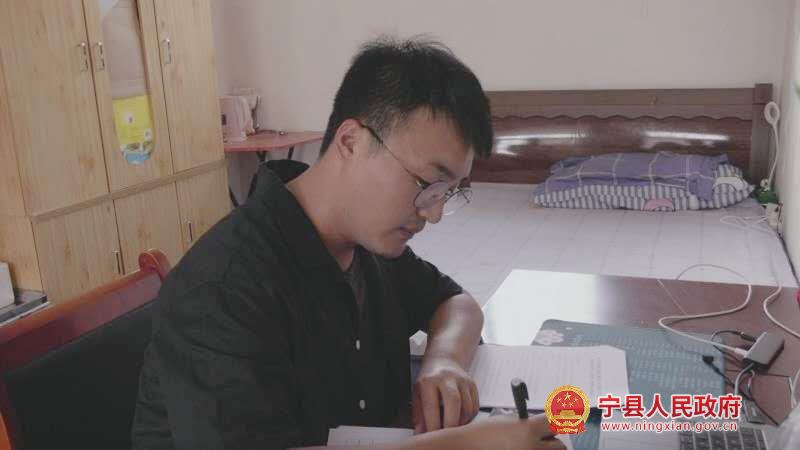 01fac435b94c4bd38f4c01dbaa28429e.jpg