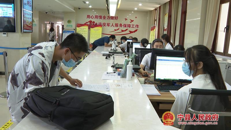 e8bfc34bf663438b85618b0c129df513.jpg