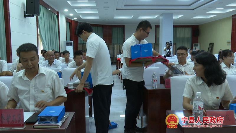 b628fd3d2bb44f3eaf293bd9f7450571.jpg