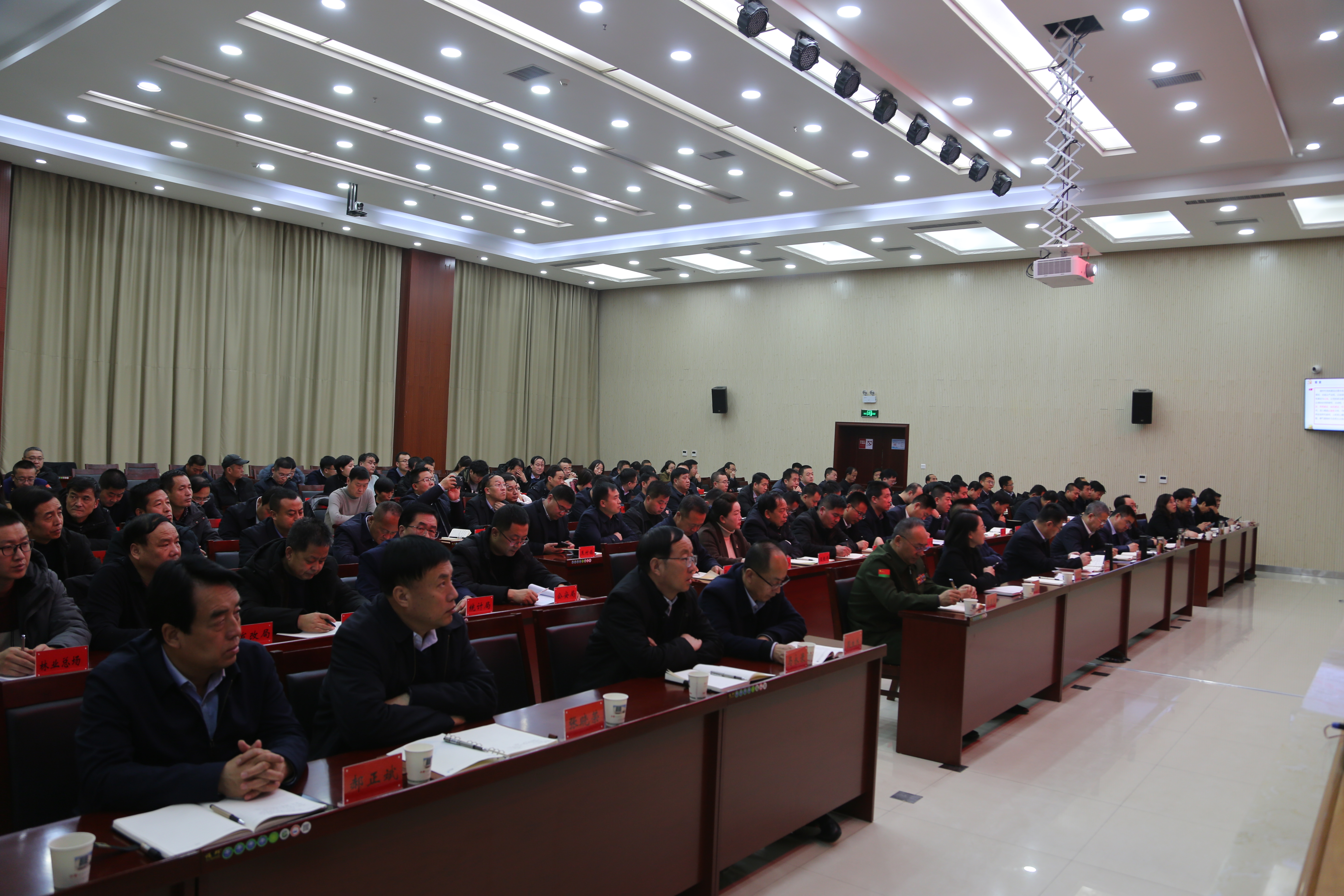 170******483270057132.jpg 6e2d35c0ab2db510e5851e23cc73837.jpg