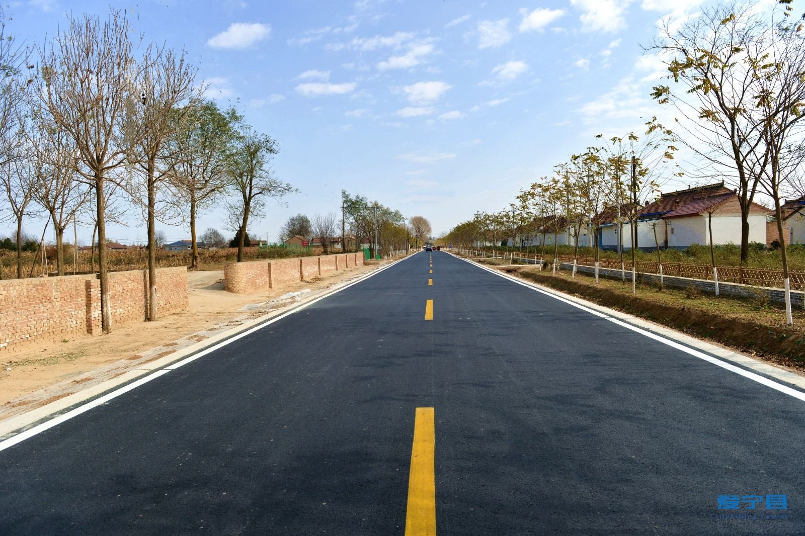 宁县新修的S504公路春荣段