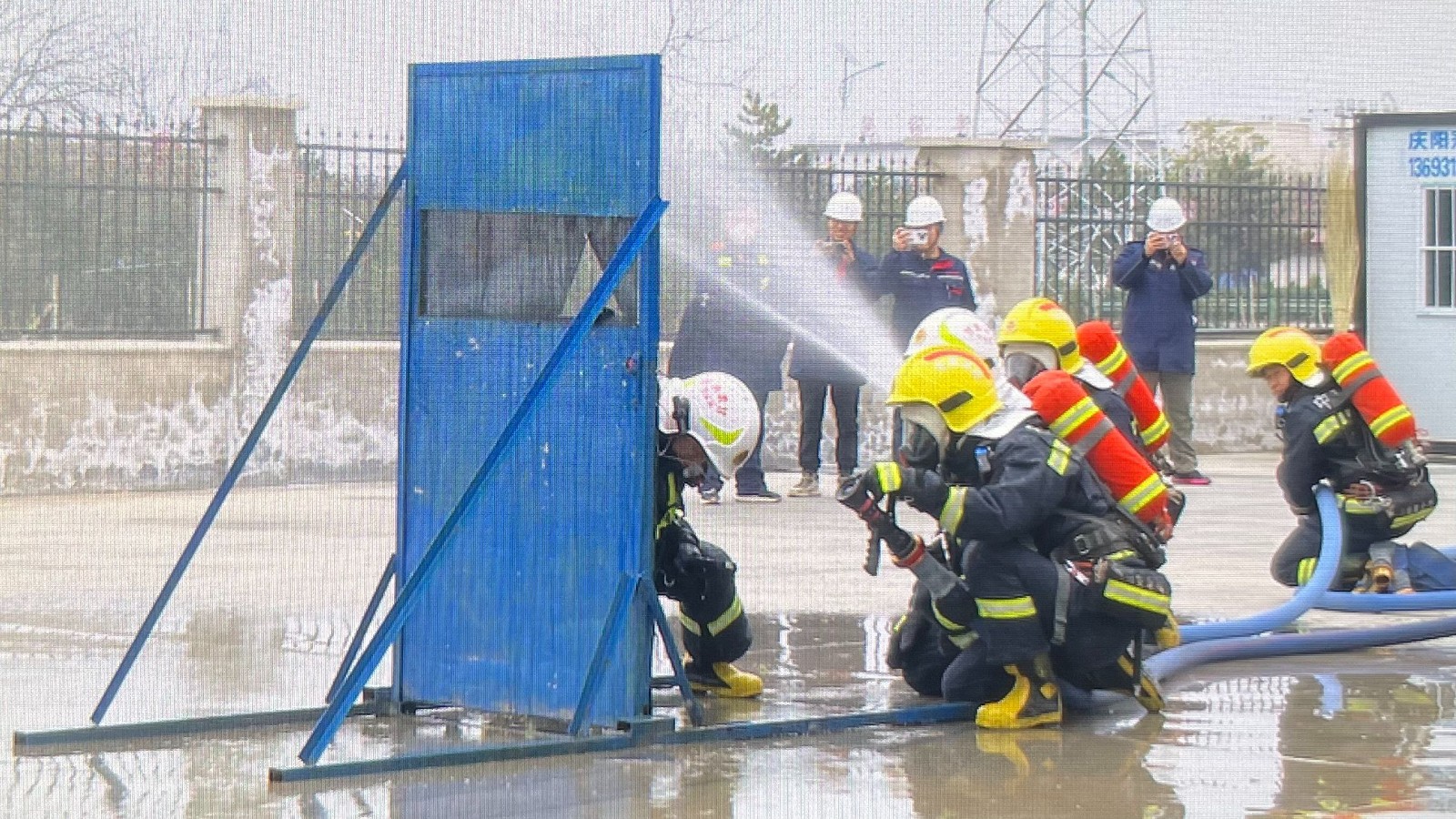 21113aa1035ba27f32c89c9c3c34720f