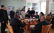 张宏斌 郭丽君看望慰问县社会福利院和敬老院老人