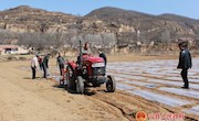 宁县春荣镇：春潮涌动备耕忙