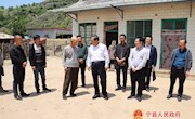 李鹏飞到盘克宋庄走访帮扶户调研产业发展