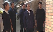 李鹏飞到中村镇政平村督查脱贫退出工作