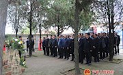 新庄镇组织党员干部赴王孝锡烈士陵园开展“不忘初心、牢记使命”革命传统教育活动