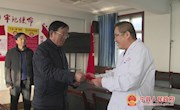 黄占俊到我县慰问困难党员、特困供养人员以及高层次人才