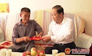 李鹏飞看望慰问我县疫情防控一线工作人员