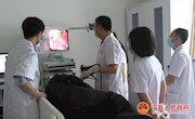 兰大一院专家团到宁县坐诊