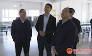 李鹏飞到宁县五中调研教育质量提升工作