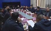 段军亮接待来访群众