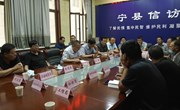 王超接待来访群众