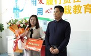 马应乐看望慰问优秀教师和困难教师代表