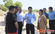 冯毅督查天然气开发建设情况