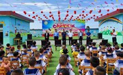 李晓刚到良平镇看望慰问少年儿童