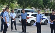 贾小建调研县城城区停车设施建设管理“一难两乱”专项整治工作