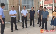 孟乾坤走访慰问生活困难党员和老干部