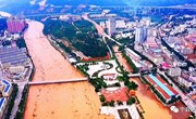 防汛一线显担当 —宁县党员干部群众积极开展防汛抢险救灾工作见闻