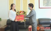 柳林青看望慰问优秀教师代表