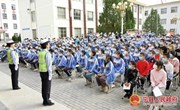 宁县公安局交警大队开展交通安全进校园活动