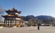 宁县：天气晴好 市民走出家门尽享冬日暖阳