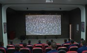 宁县干部群众收听收看十四届全国人大一次会议开幕盛况