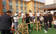 宁县县城新区第二幼儿园开展＂爱在春天 乐享自然＂亲子踏青活动