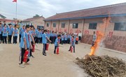 宁县九岘乡鲁甲小学开展消防紧急疏散演练及安全教育活动