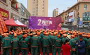 爱心餐饮企业为全县300多名环卫工人送上暖心早餐
