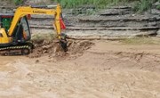 新宁镇积极开展雨后道路恢复清理工作