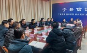 柳林青接待来访群众
