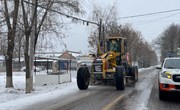宁县：全力清雪除冰保畅通