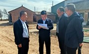 冯毅督查全县重点项目建设和春耕生产等工作