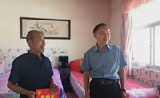 翟晓明开展“七一”走访慰问活动