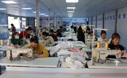 宁县春荣镇兴创服装就业工厂产品远销海外